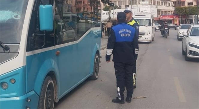 BÜYÜKŞEHİR ZABITASINDAN TARSUS’TA SERVİS VE TOPLU TAŞIMA ARAÇLARINA YÖNELİK DENETİM