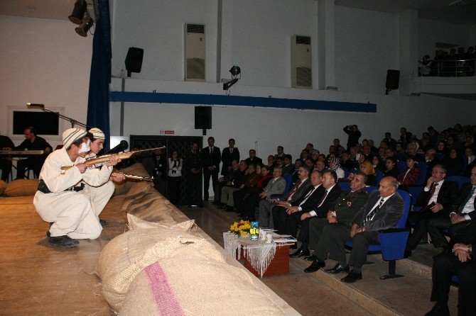 Öğrenciler Çanakkale Zaferini Anlattı