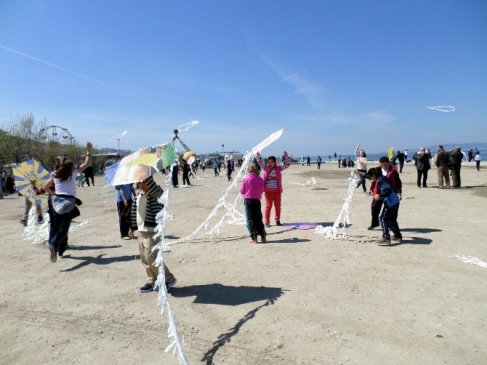 Mudanyalı Öğrenciler 23 Nisanı Uçurtma Uçurarak Kutladı