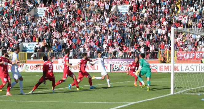 8 gollü maçın galibi Samsunspor!