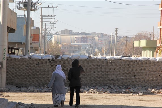 Sokağa çıkma yasağının kalktığı Nusaybin, hayalet şehir gibi