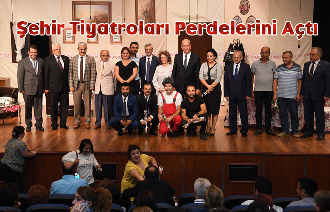 Mersin'de Şehir Tiyatroları Perdelerini Açtı