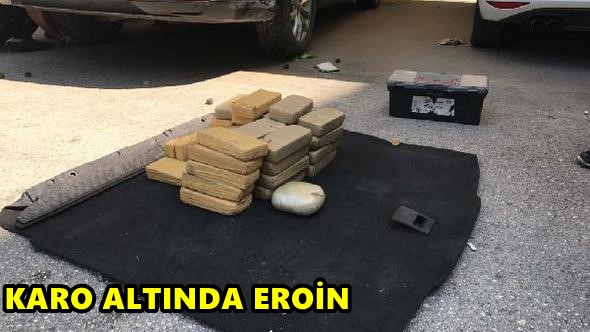 Mersin'de Bir Evde Karo Altında Gizlenmiş, 3 Kilo Eroin Ele Geçirildi