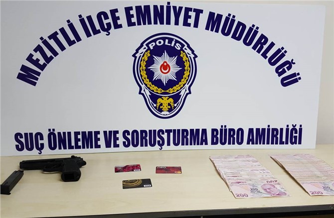 Mersin'de Kendisine Polis Süsü Veren, Dolandırıcılık Olayı Şüphelisi Yakalandı