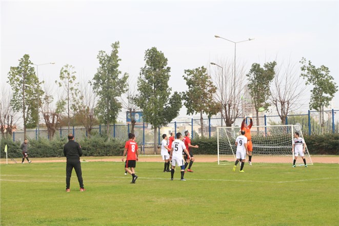 MESKİ Birimler Arası Futbol  Turnuvasında Heyecan Sürüyor