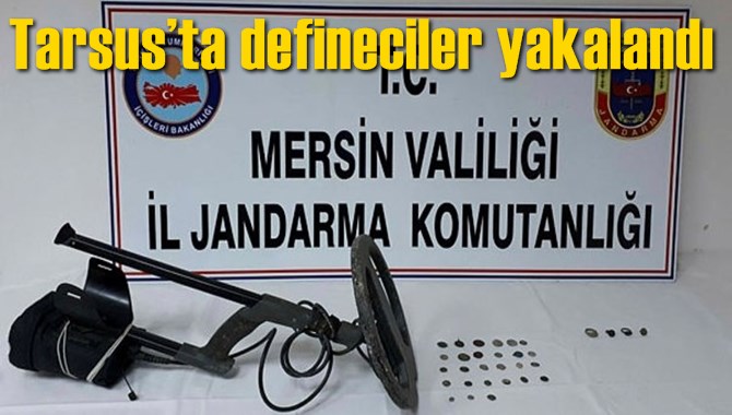 Defineciler Jandarmaya Yakalandı