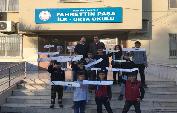 Fahrettinpaşa Ortaokulunda Minikler Havacılığa İlk Adımlarını Attı