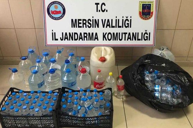 Mersin'de 138 Litre Bandrolsüz Rakı Ele Geçirildi