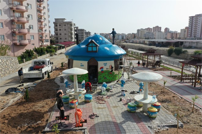 Mersin'in Erdemli İlçesi Alata Mahallesine Yapılan Park Projesinde Engellilere Yönelik Sosyal Alan