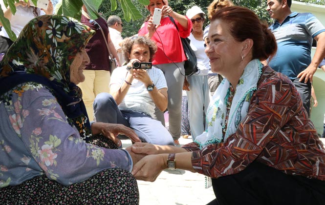 Mersin'deki 400 Yıllık Geçmişe Sahip Darıpınarı ve Kurtçukuru Mahallelerinde, Üretici Kadınların Şenliğine Sahne Oldu