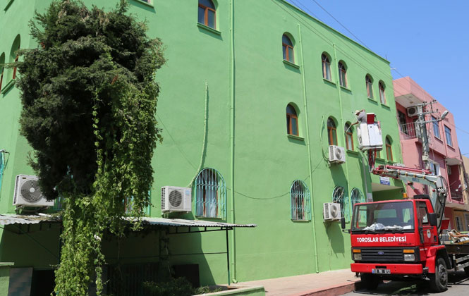 Toroslar’da, Sosyal Tesislerde Bakım