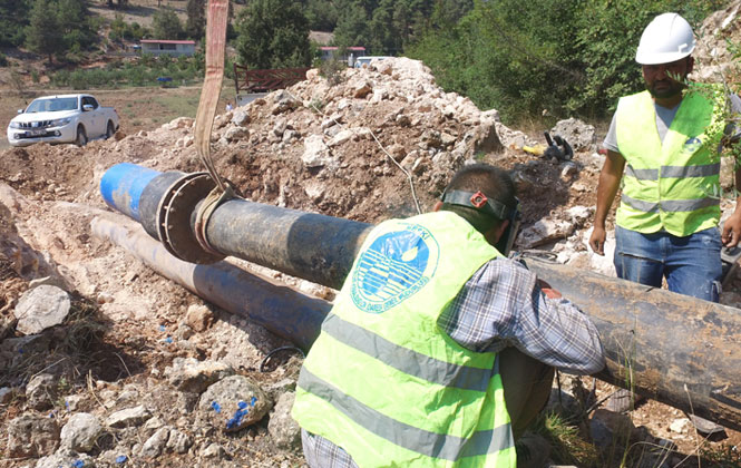 Mersin Tarsus'ta 20 Mahallenin Su Sorunu Çözüldü