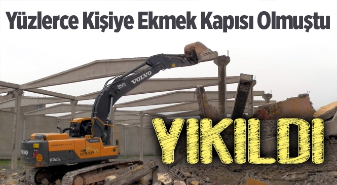 Akdeniz’de Terk Edilmiş Fabrika Binasının Yıkımı Yapıldı