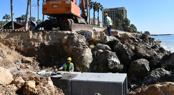 MESKİ, Mersin Halkı Evdeyken Çalışmalarına Devam Ediyor