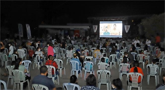 Vatandaşlara Nostalji Yaşatıp, Geçmişe Götüren Etkinlik Her Yaştan Büyük İlgi Gördü