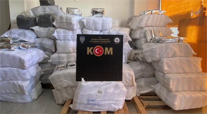 Silifke KOM Grup Amirliği Tarafından 1 Ton 800 Kg Gümrük Kaçağı Çay Ele Geçirildi