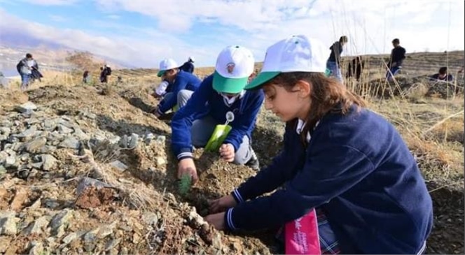 Çevreci Okullara "Yeşil Bayrak" Dönemi Başlıyor