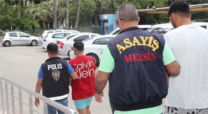 Mersin’de Dolandırıcılık Operasyonu: 20 Kişiyi Dolandıran Şüpheliler Tutuklandı