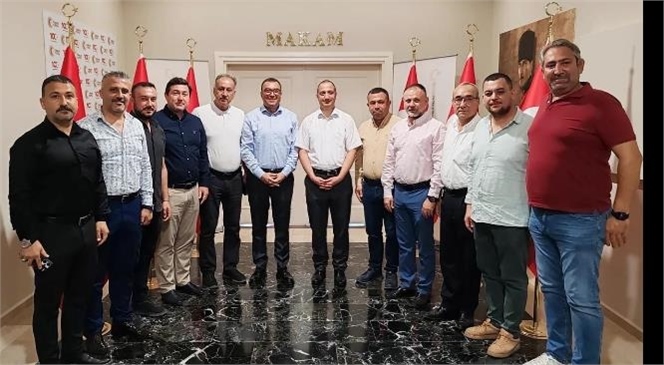 MHP'Lİ İLÇE BAŞKANI YILDIRIM İLE MECLİS ÜYELERİ KAYMAKAM AKYÜZ'Ü ZİYARET ETTİ