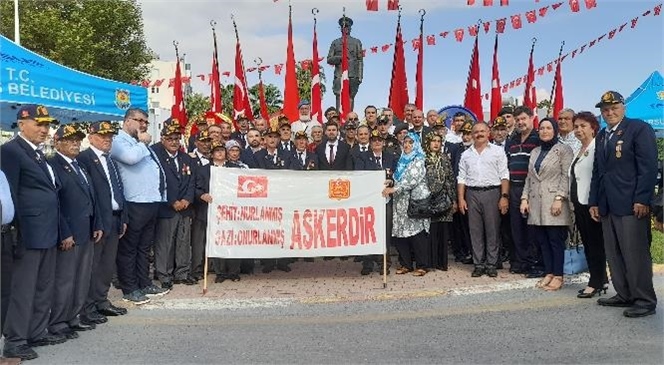 TARSUS'TA GAZİLER GÜNÜ KUTLANDI