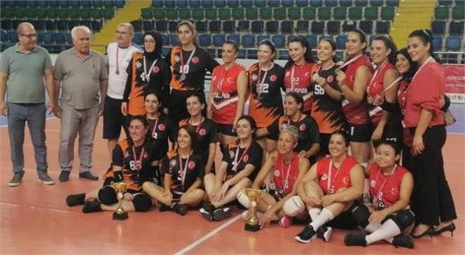 KAMU SPOR OYUNLARI VOLEYBOL MÜSABAKALARI SONA ERDİ