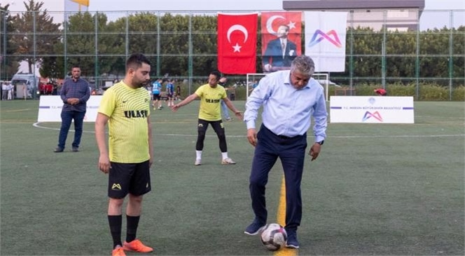 BÜYÜKŞEHİR BELEDİYESİ 3. BİRİMLER ARASI FUTBOL TURNUVASI BAŞLADI