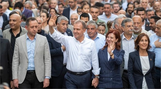 ‘3.ULUSLARARASI TARSUS FESTİVALİ’ MUHTEŞEM KORTEJ YÜRÜYÜŞÜYLE BAŞLADI