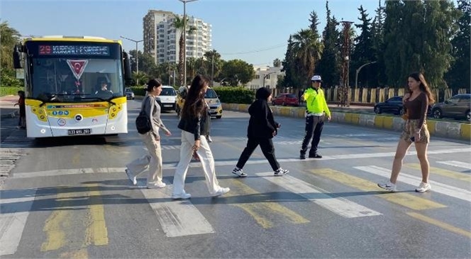 “Öncelik Yayanın Öncelik Hayatın, Yayalar Kırmızı Çizgimiz”