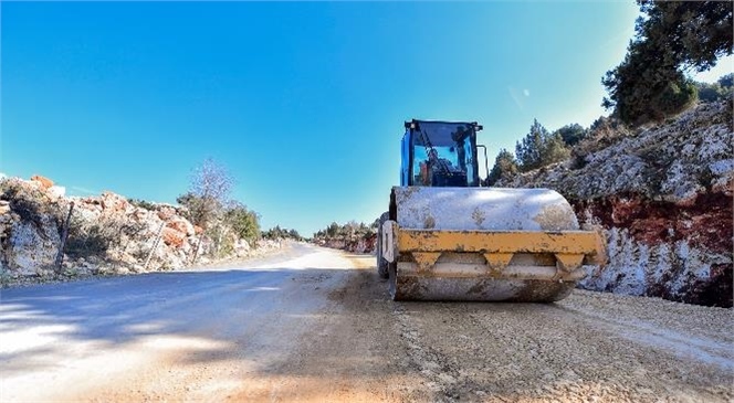 BÜYÜKŞEHİR, ULAŞIMI HEM KONFORLU HEM DE GÜVENLİ HALE GETİRİYOR